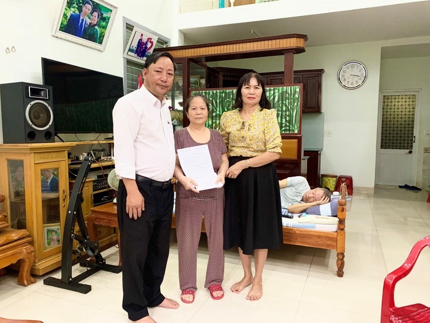 4.1. HỖ TRỢ ĐẢNG VIÊN